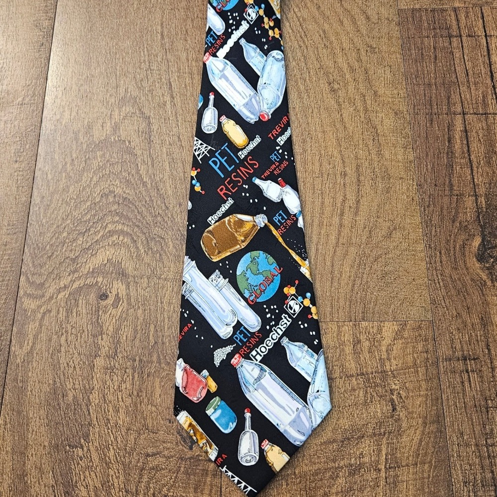 Nicole Miller Vintage 1996 Novelty Necktie PET Resins Bottles Science Teacher